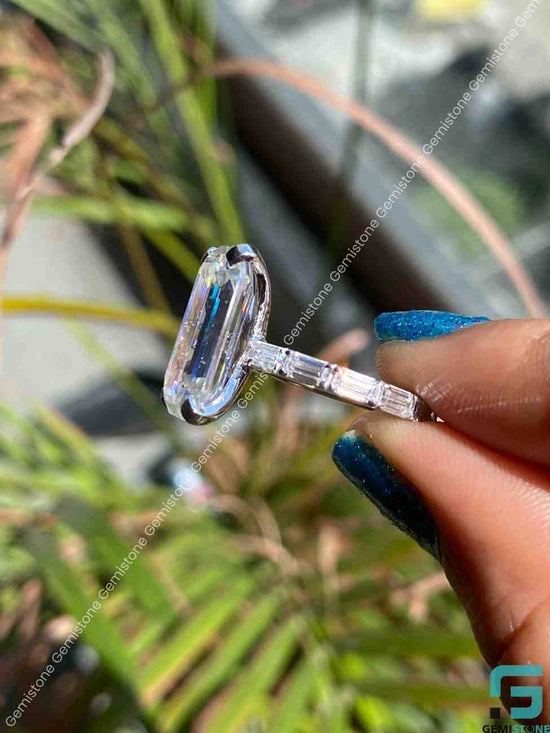 10 CT Emerald Cut Moissanite Ring 10 CT Emerald Cut Moissanite Ring