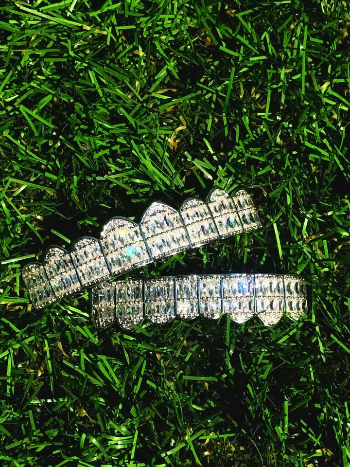 Custom 925 Silver 8 On 8 Moissanite Baguette Diamond Grillz