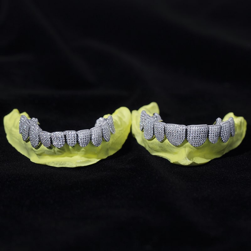 8 on 8 Iced Out VVS Moissanite Diamond Rapper Grillz