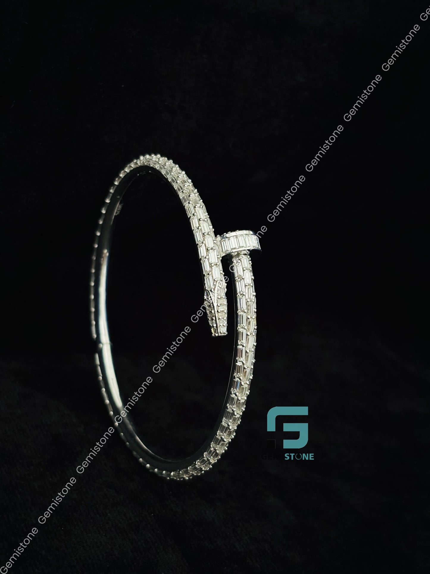 Baguette Catier Iced Out Moissanite Bracelet