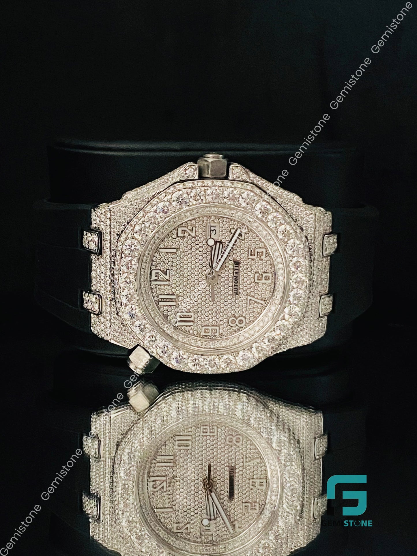 Big Bezel Face Dial Moissanite Watch