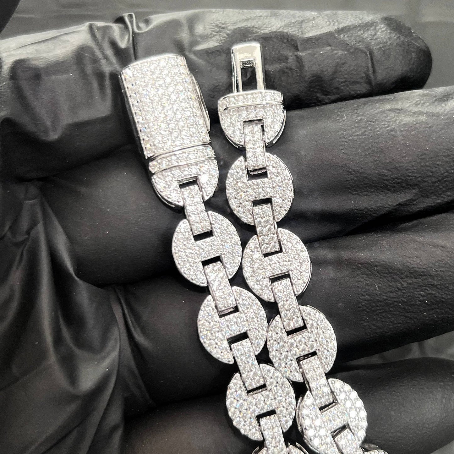 Bust-Down-Cuban-Link-Chain