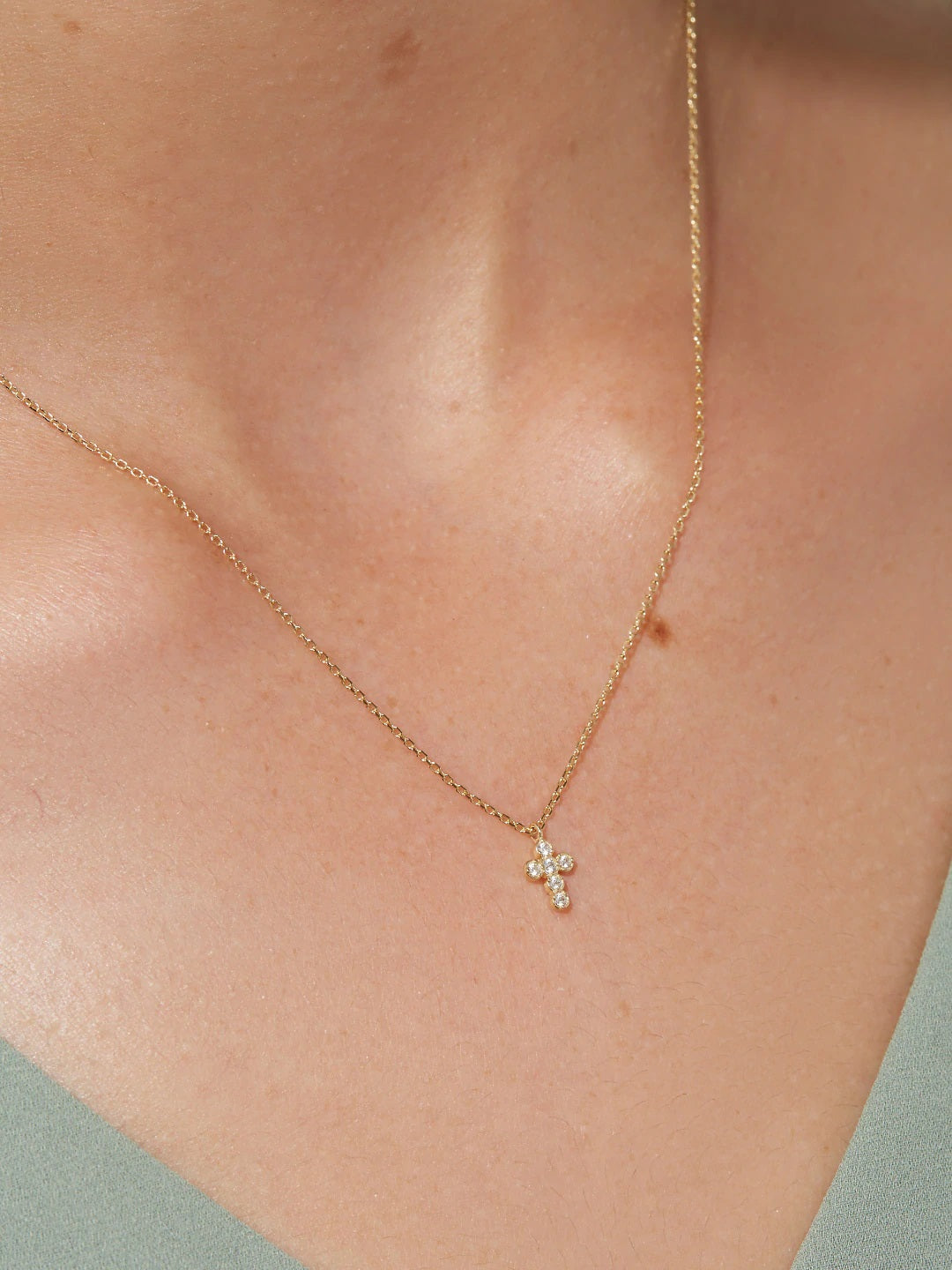 Cross Necklace Pendant for Men & Women