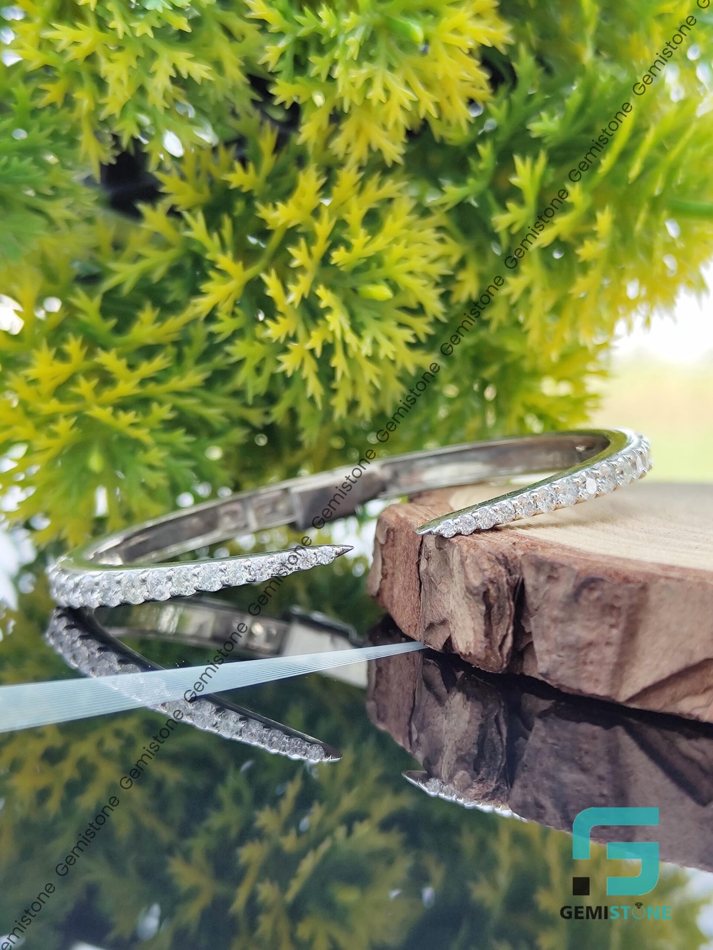 Round Cut Moissanite Diamond Claw Cuff Bracelet