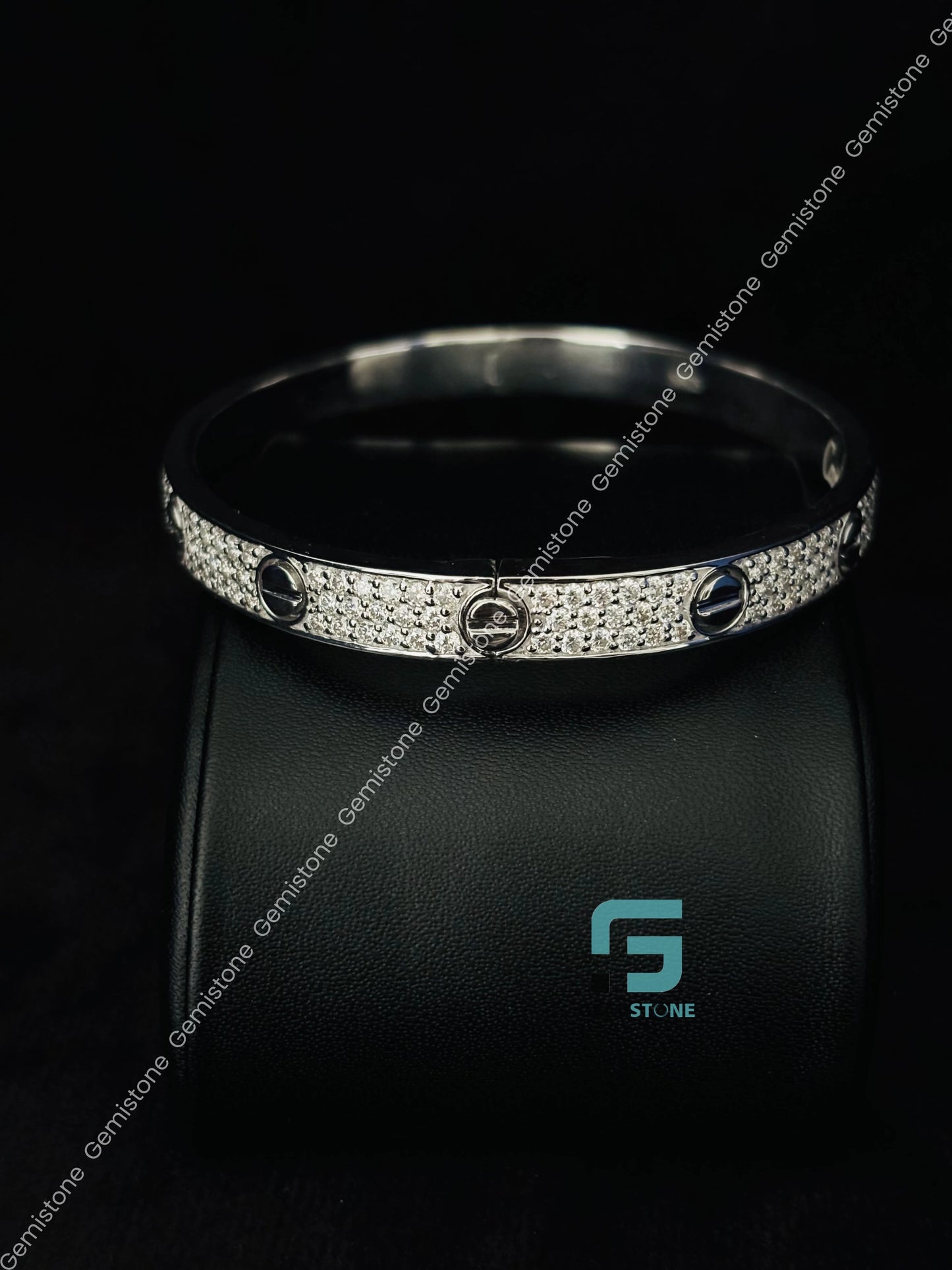 Luxury Studded Moissanite Bracelet