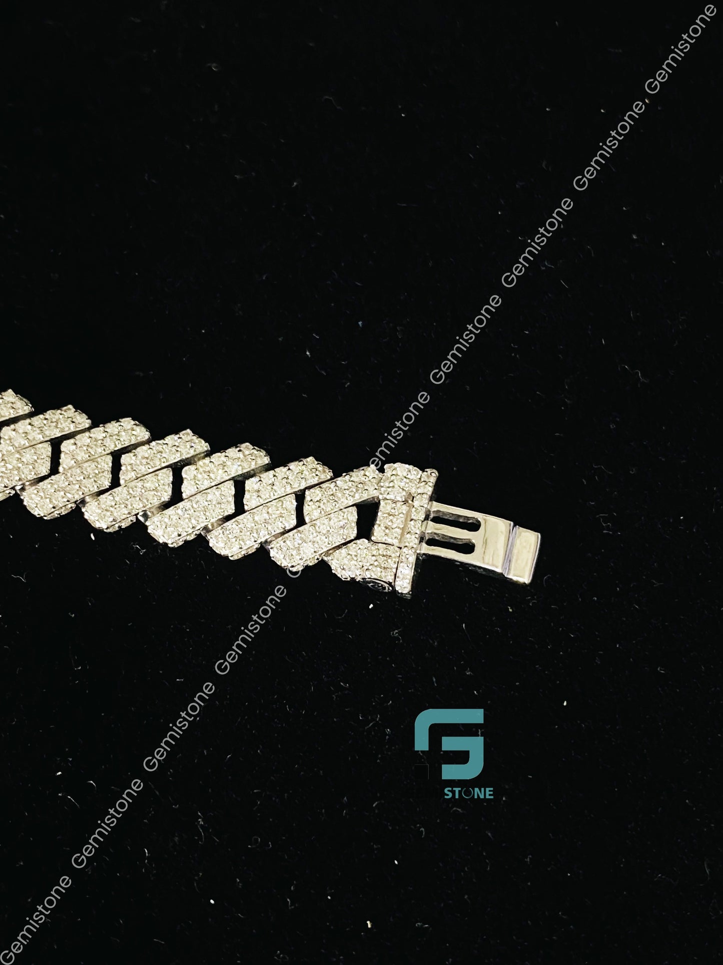Men_s Cuban Link Silver Barcelet