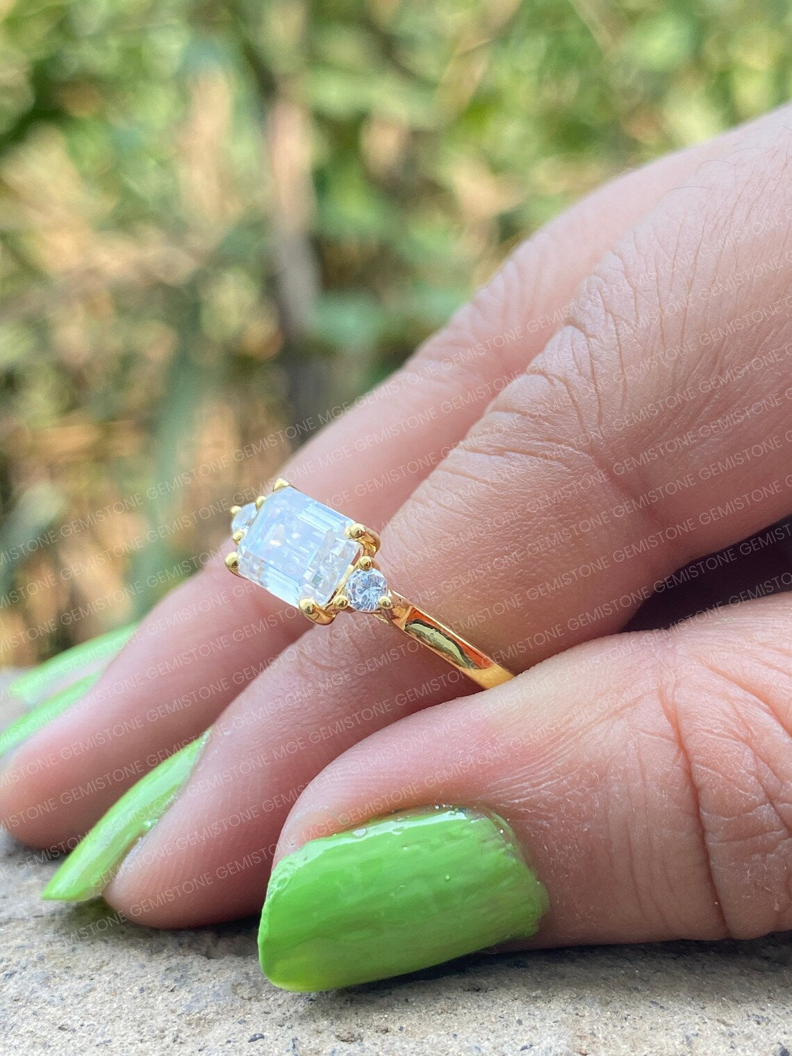 Moissaite Women East West Ring