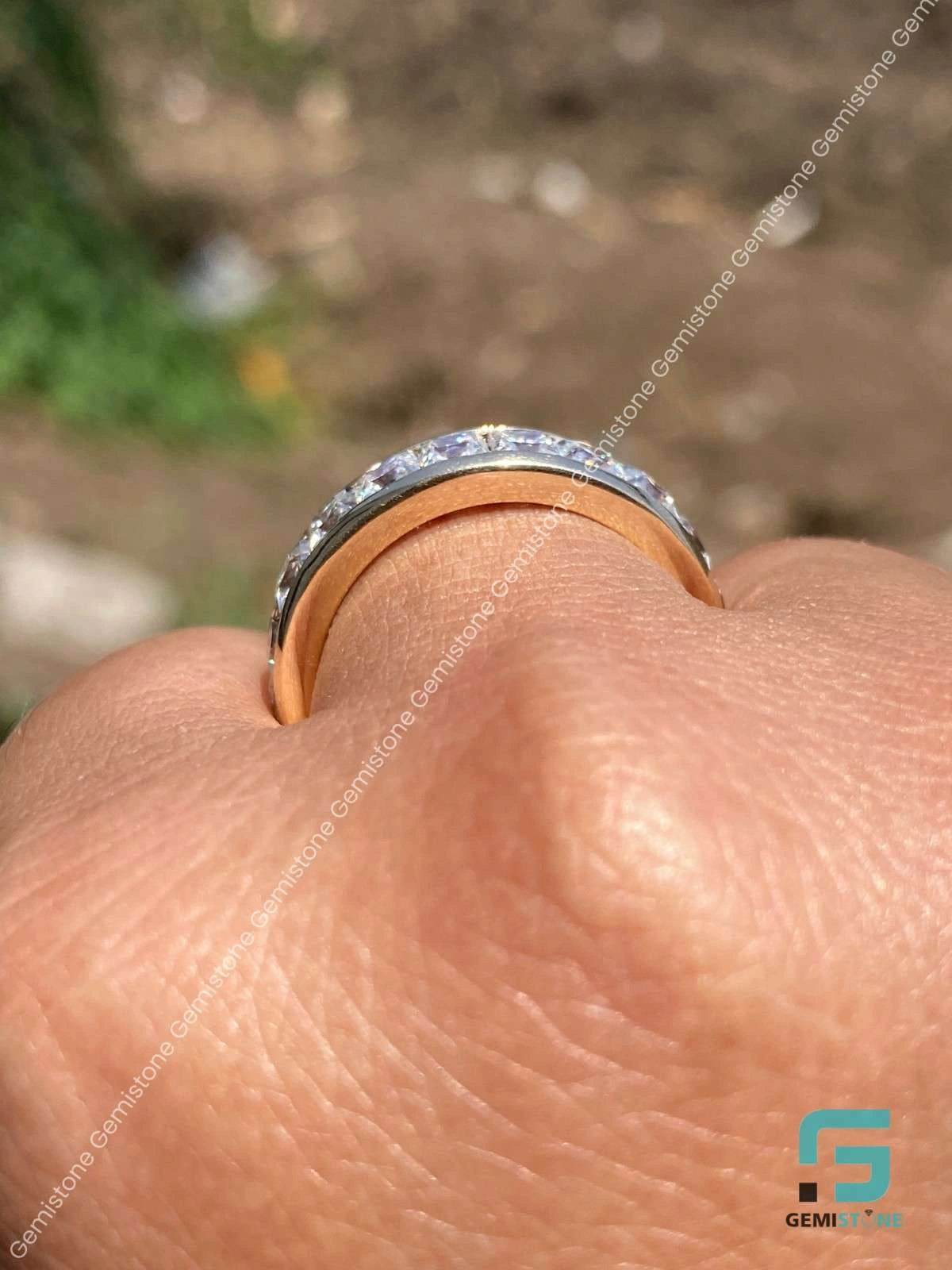 Moissanite_Channel_Set_Moissanite_Ring