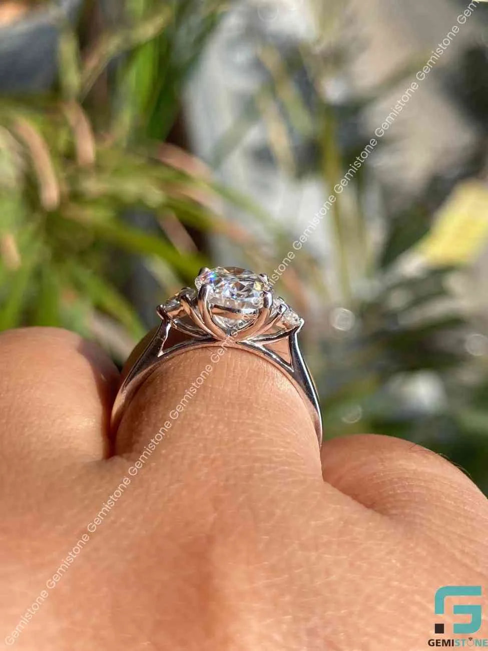 Moissanite Engagement Ring For Women