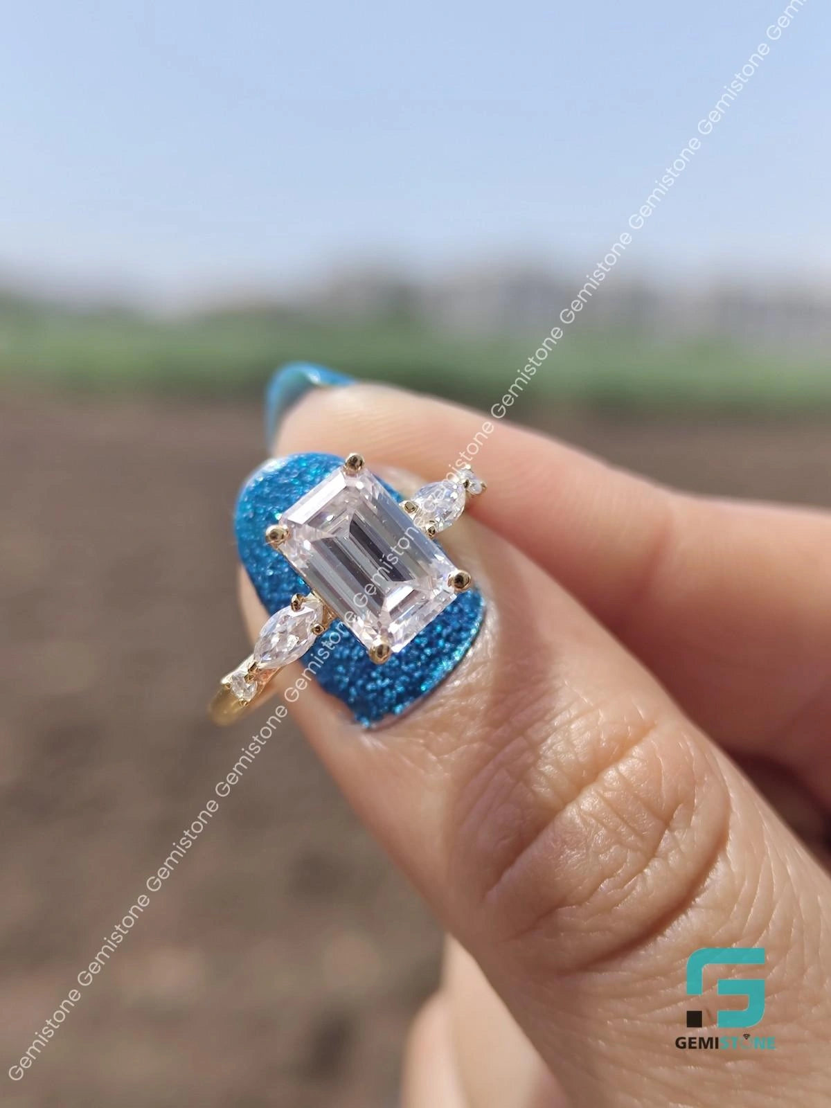 Moissanite Engagement Ring For Your Girl