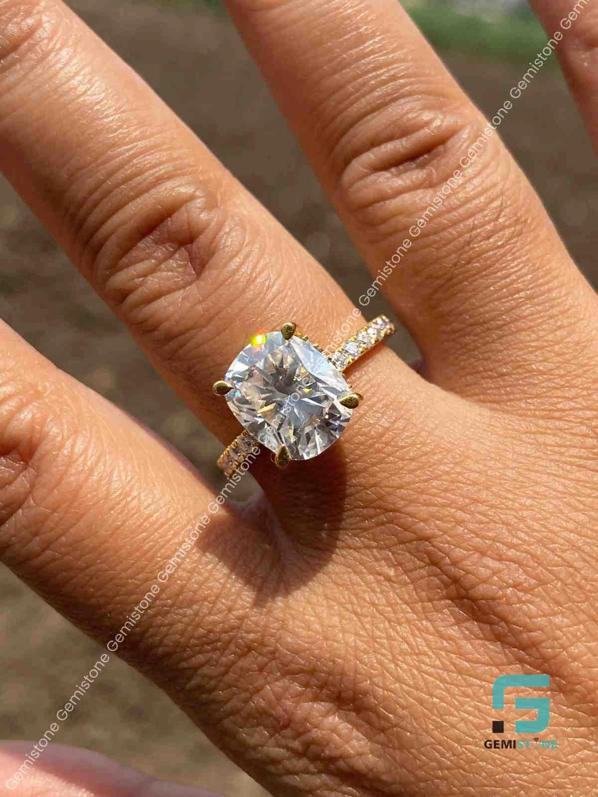 Moissanite Hiddend Halo Rings