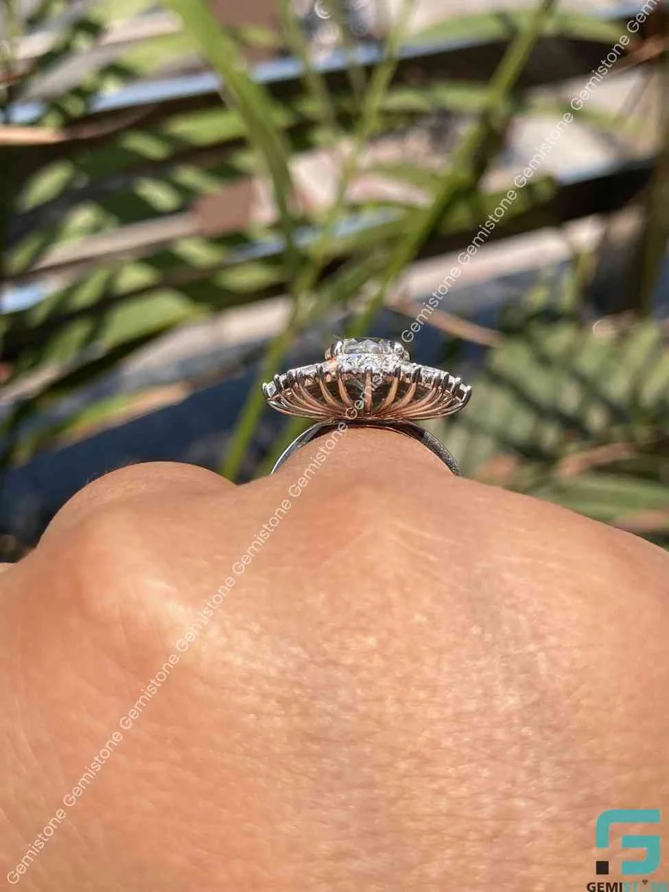 Moissanite Round Cut Engagement Ring