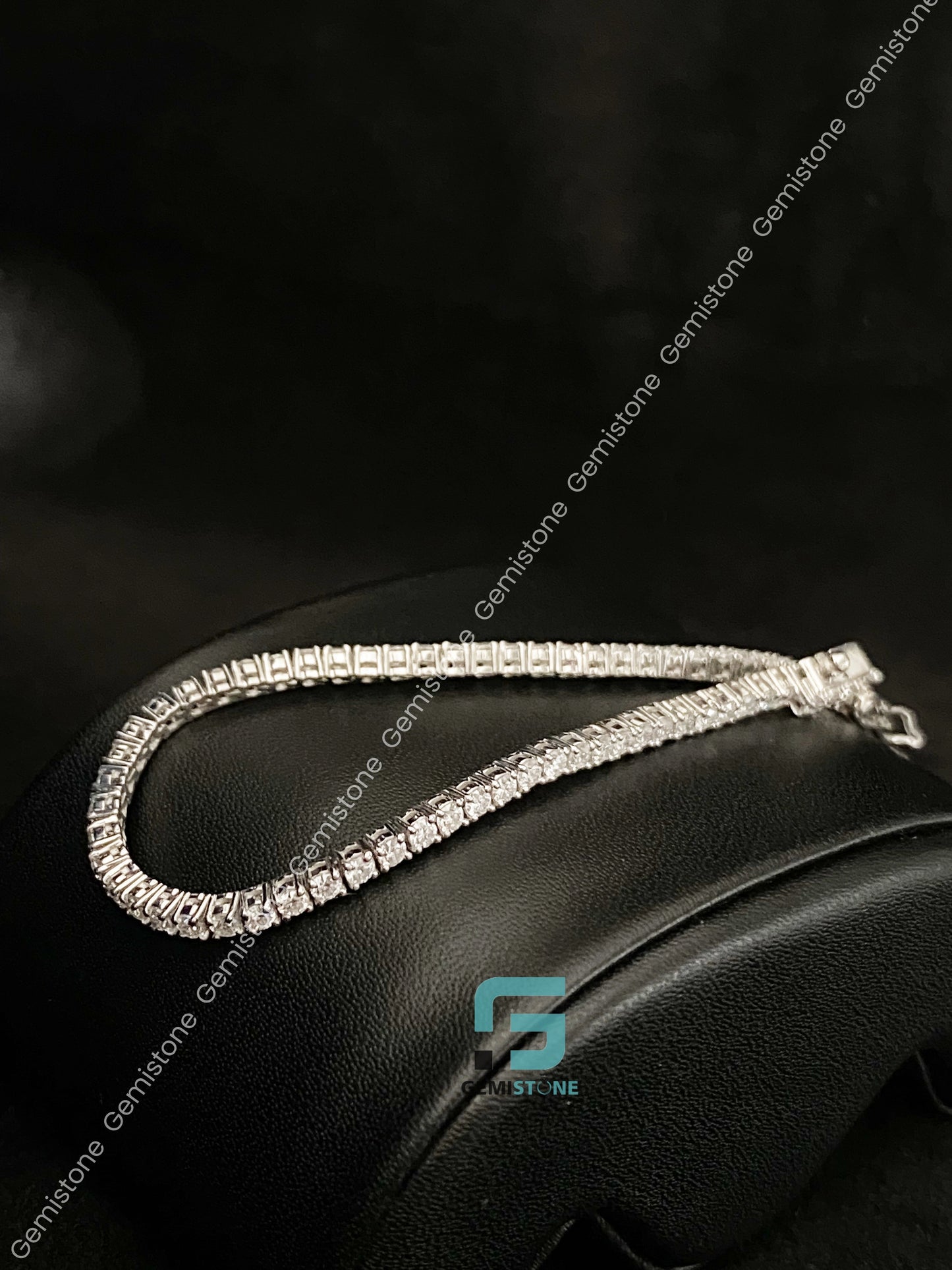 Moissanite Round Cut Tennis Bracelet