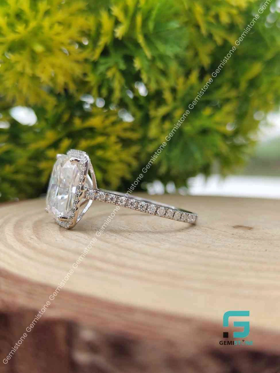 Moissanite Wedding Engagements RIng