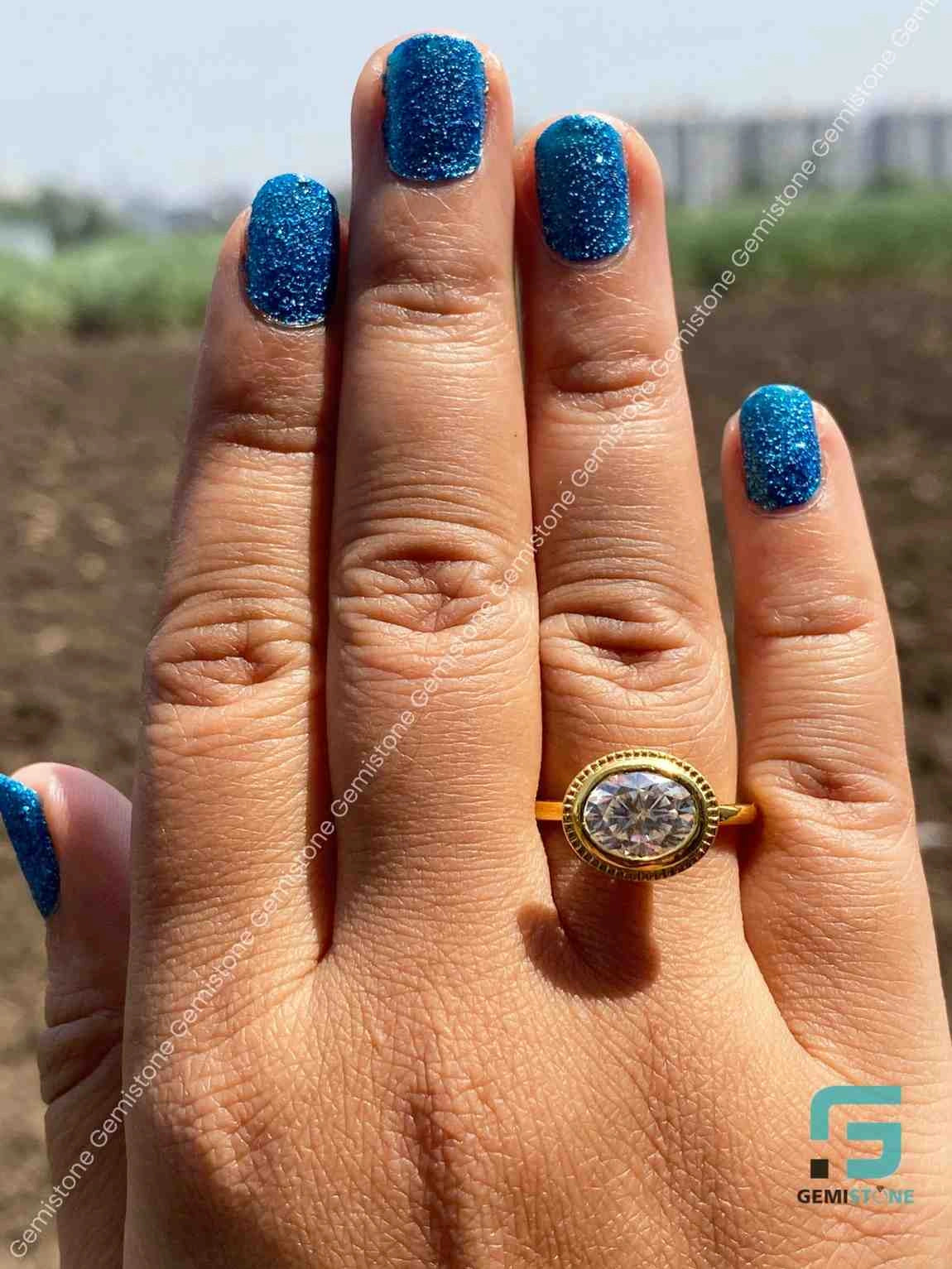 Moissanite Wedding Ring For Briide
