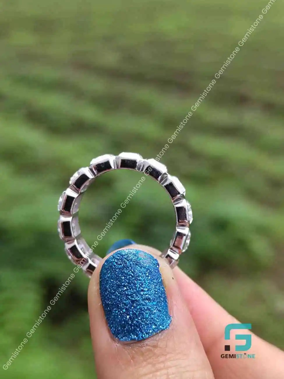 Moissanite radiant Band