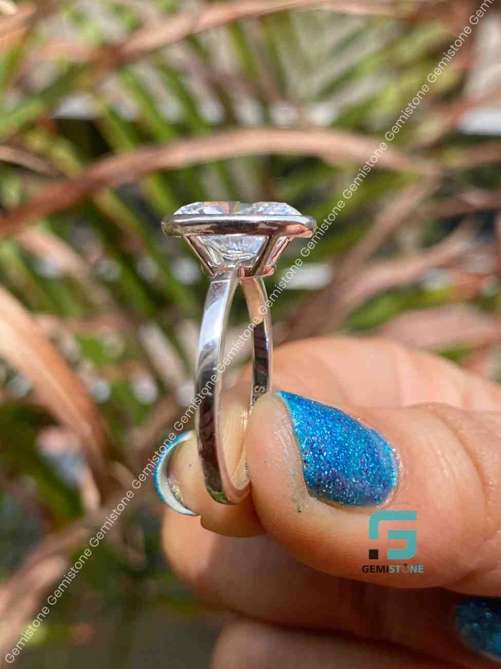 Oval Cut Solitaire Engagement Ring