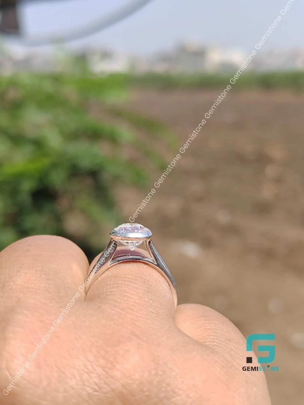 Oval Split Shank Ring