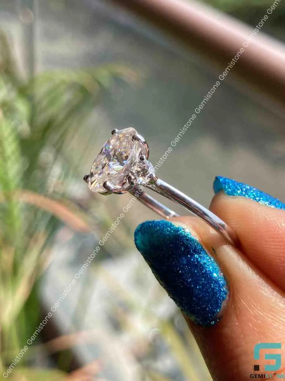 Oval Three Stone Moissanite Ring