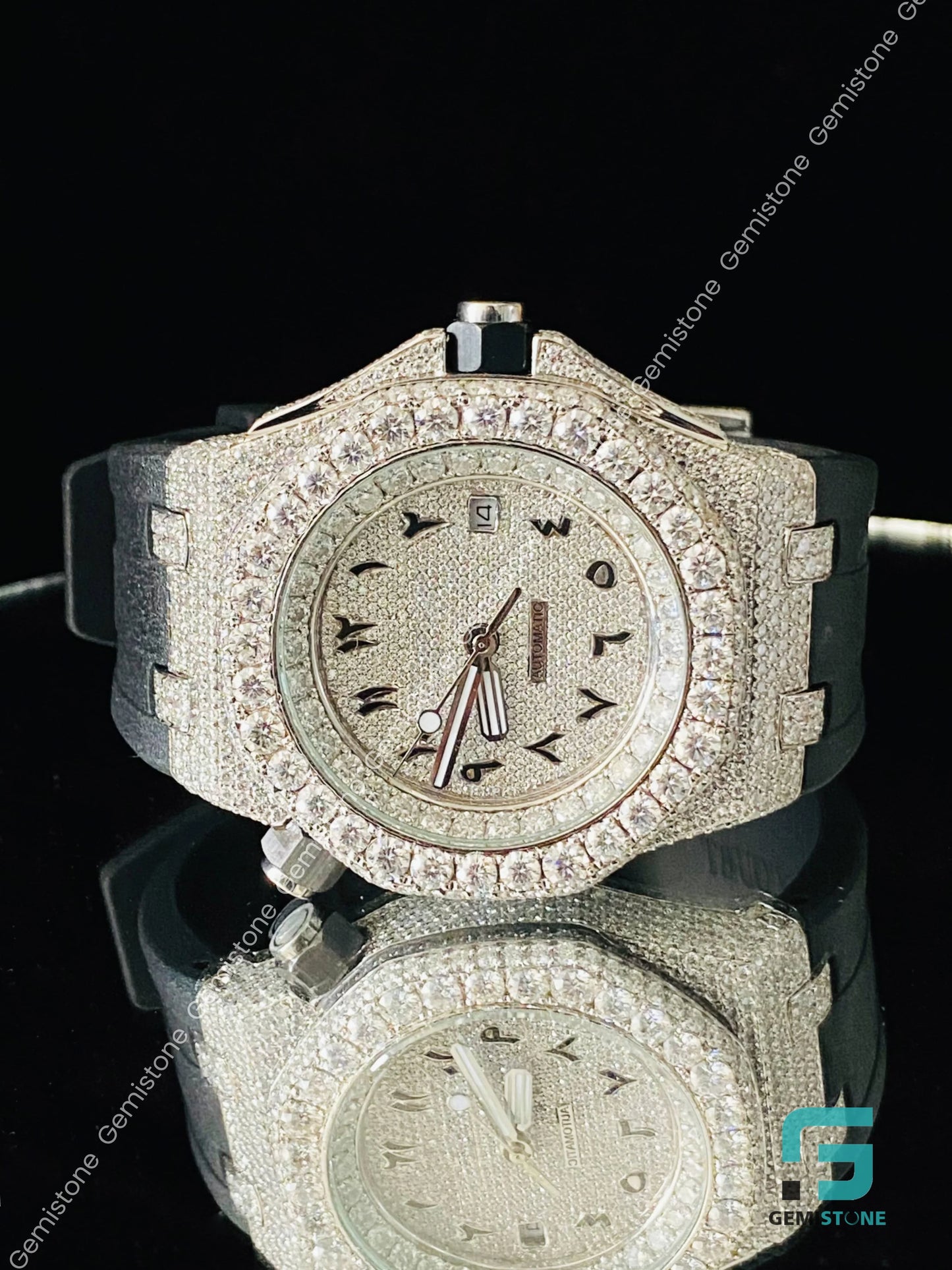 Big Round Bezel Fully White Facedial Iced Out Moissanite Watch