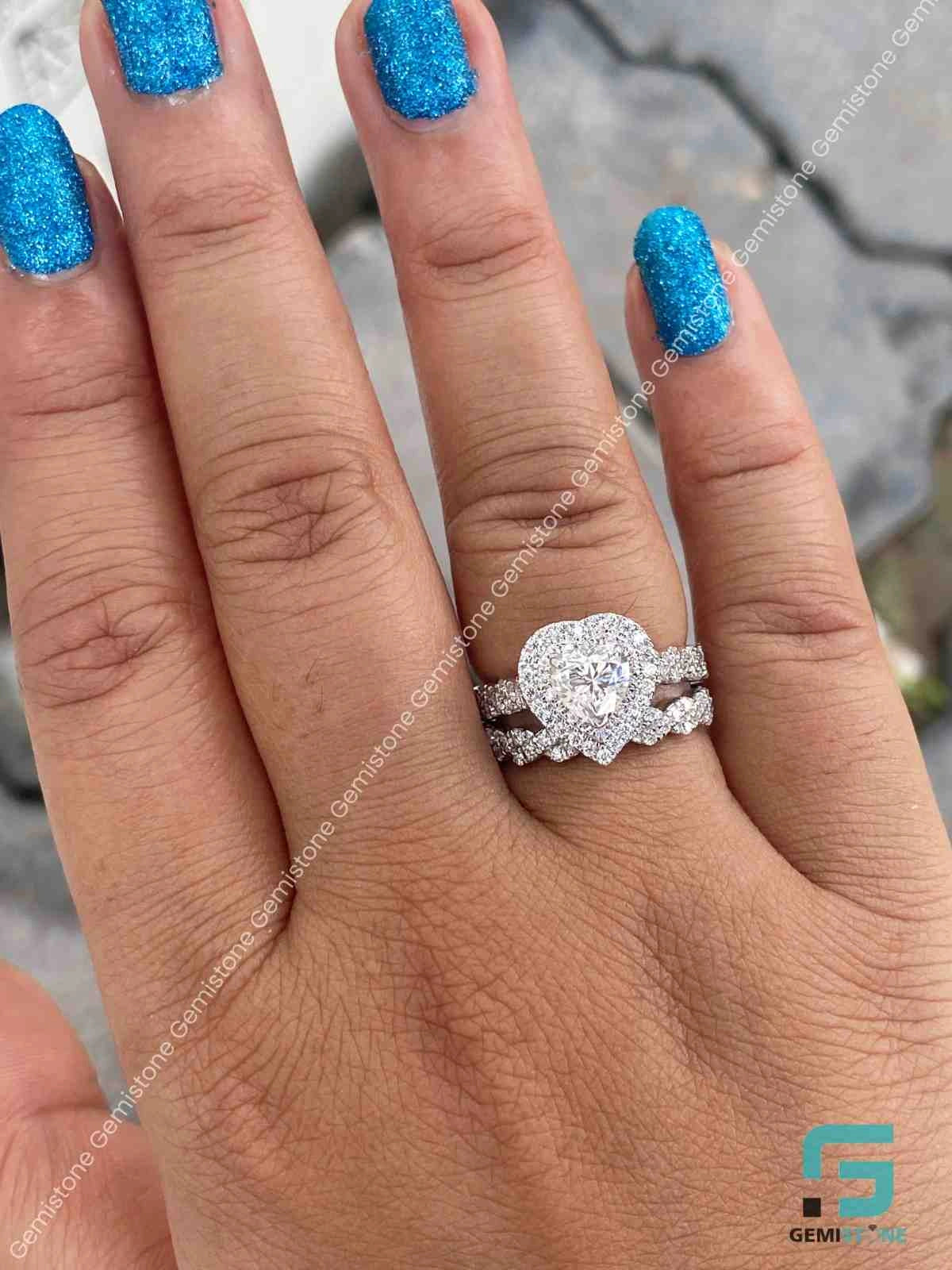 Ring_Of_Two_Bridal_Moissanite_Set