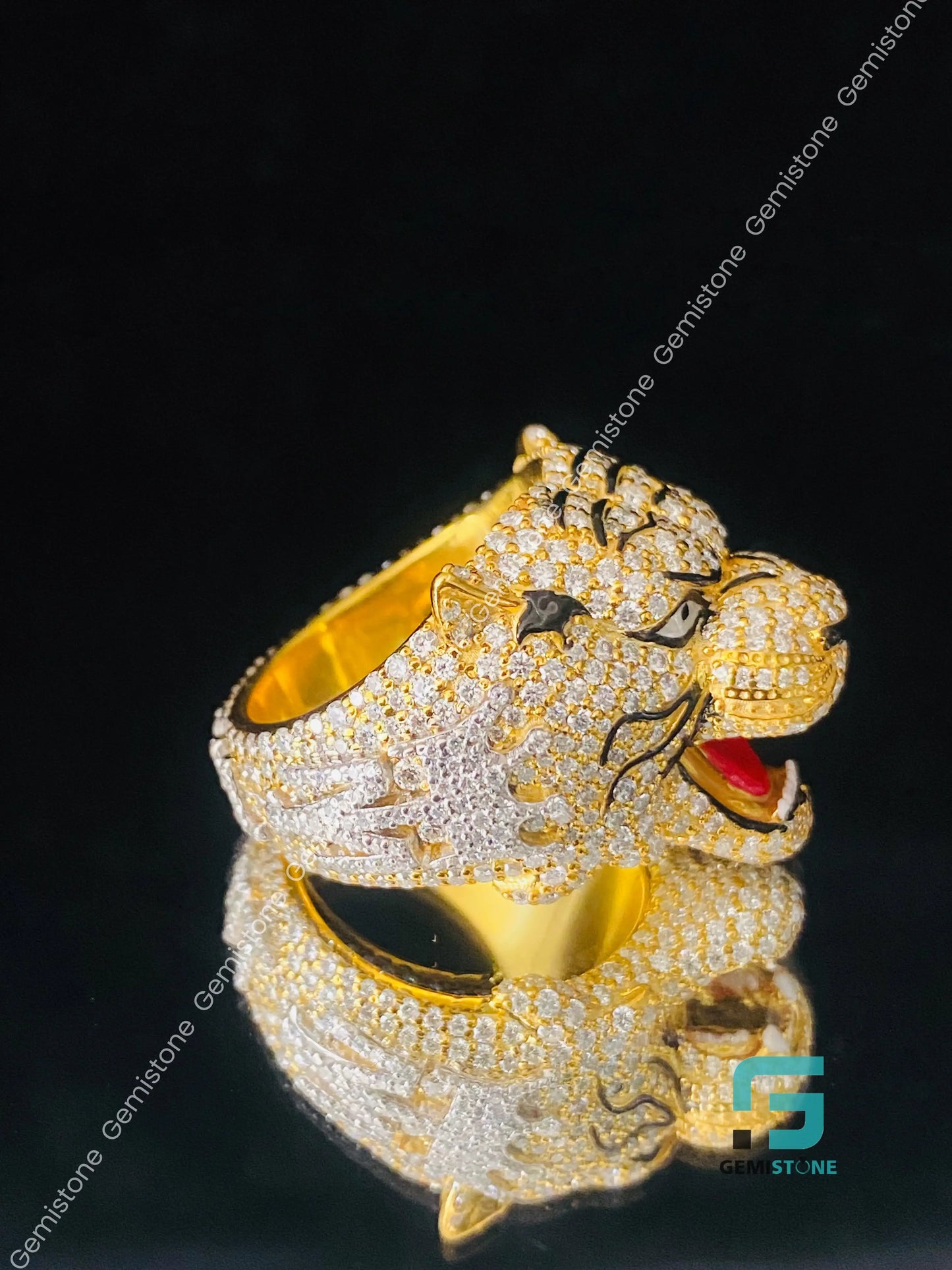 Roaring Head Tiger Bust Down Ring