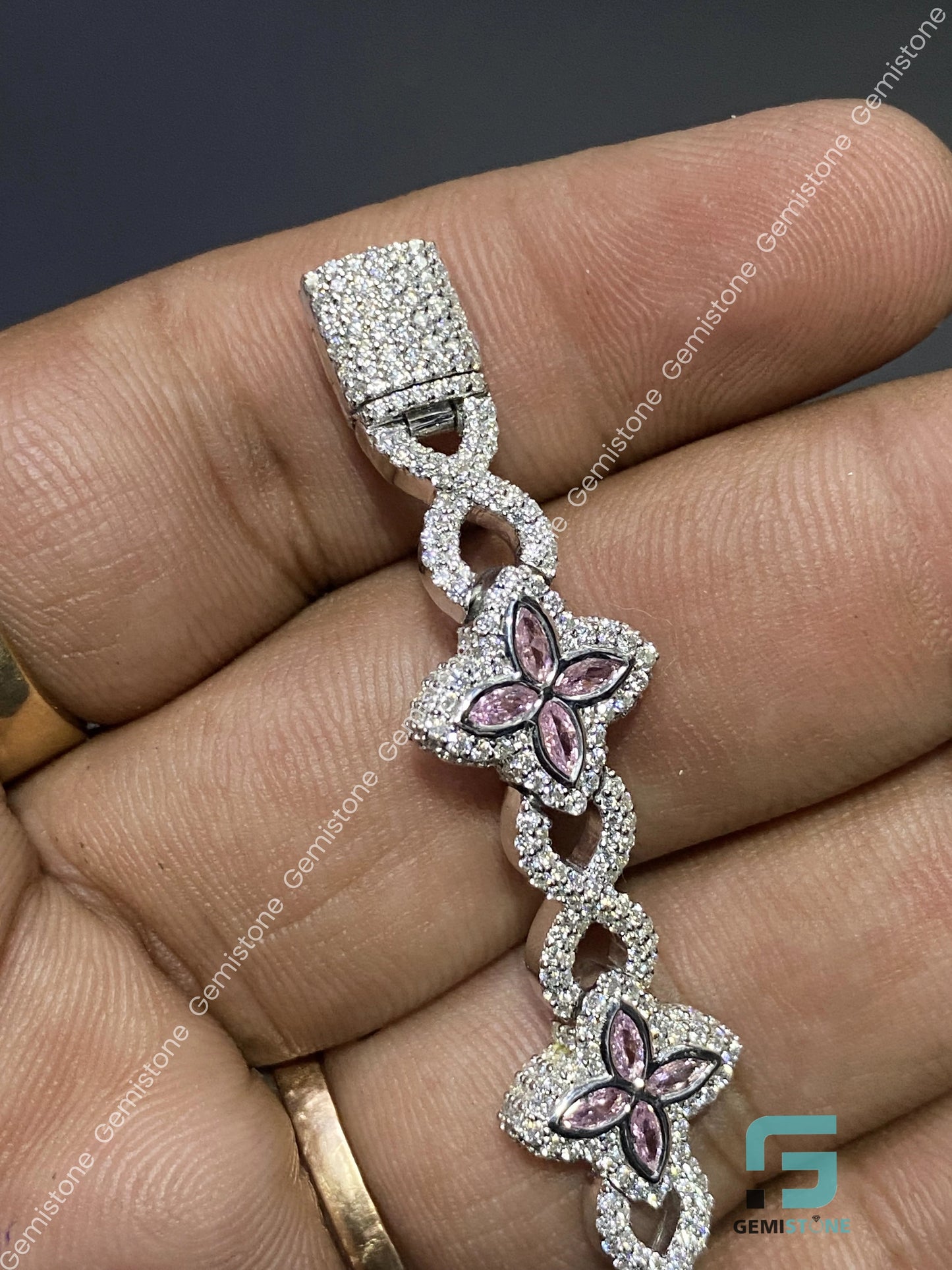 Silver 15MM Bust Down Clover Moissanite Bracelet