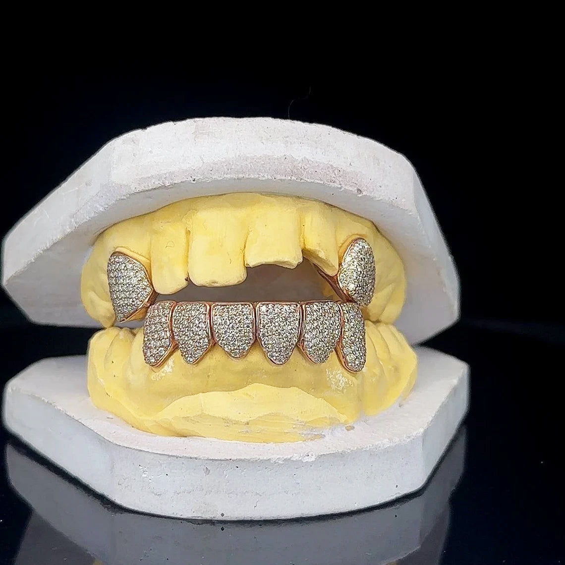 Unique 2 Top & 6 Bottom VVS Moissanite Rapper Diamond Grillz