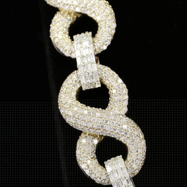 22M VVS Round & Baguette Moissanite Cuban Link Diamond Chain