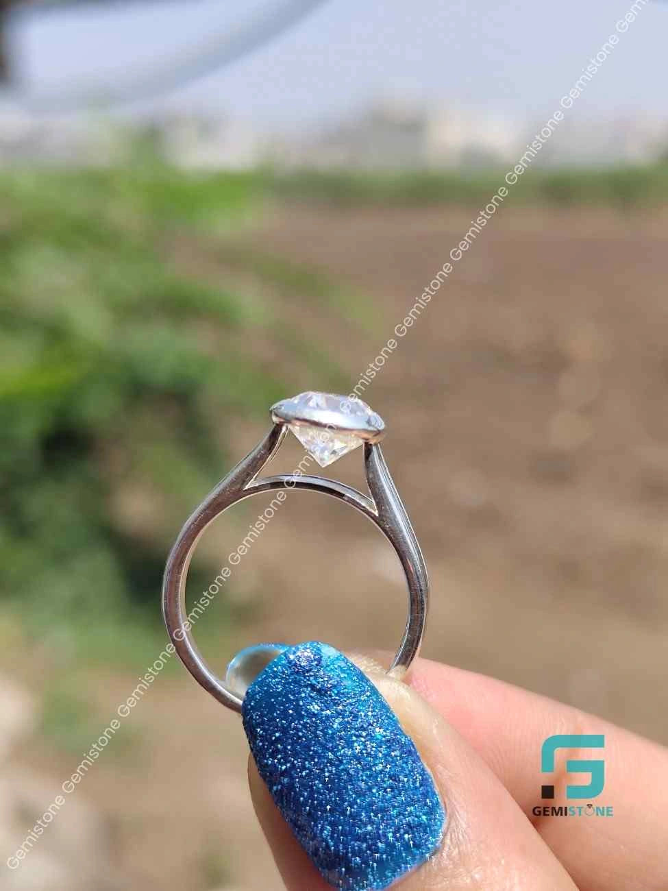 VVS1 Moissanite Ring