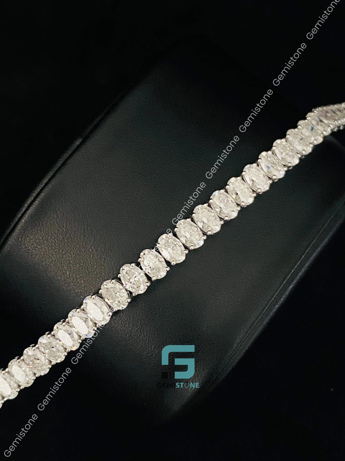 VVS Tennis Oval Cut Moissanite Bracelet
