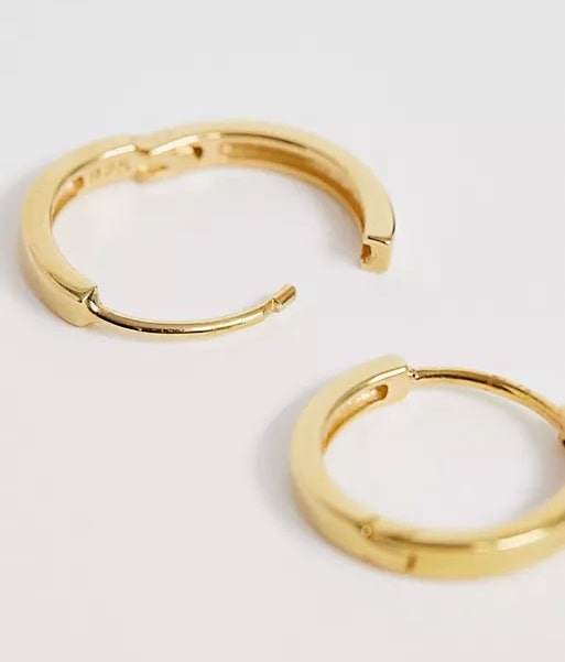 Yellow-Gold-Chunky-Small-Hoop-Earrings-for-Men