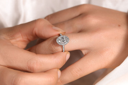 The 8 Diamond Engagement Rings Style in 2025