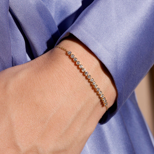 What is a Tennis Bracelet and what is a History Behind it?