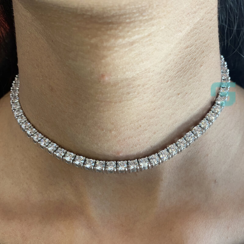 Moissanite Diamond Necklaces