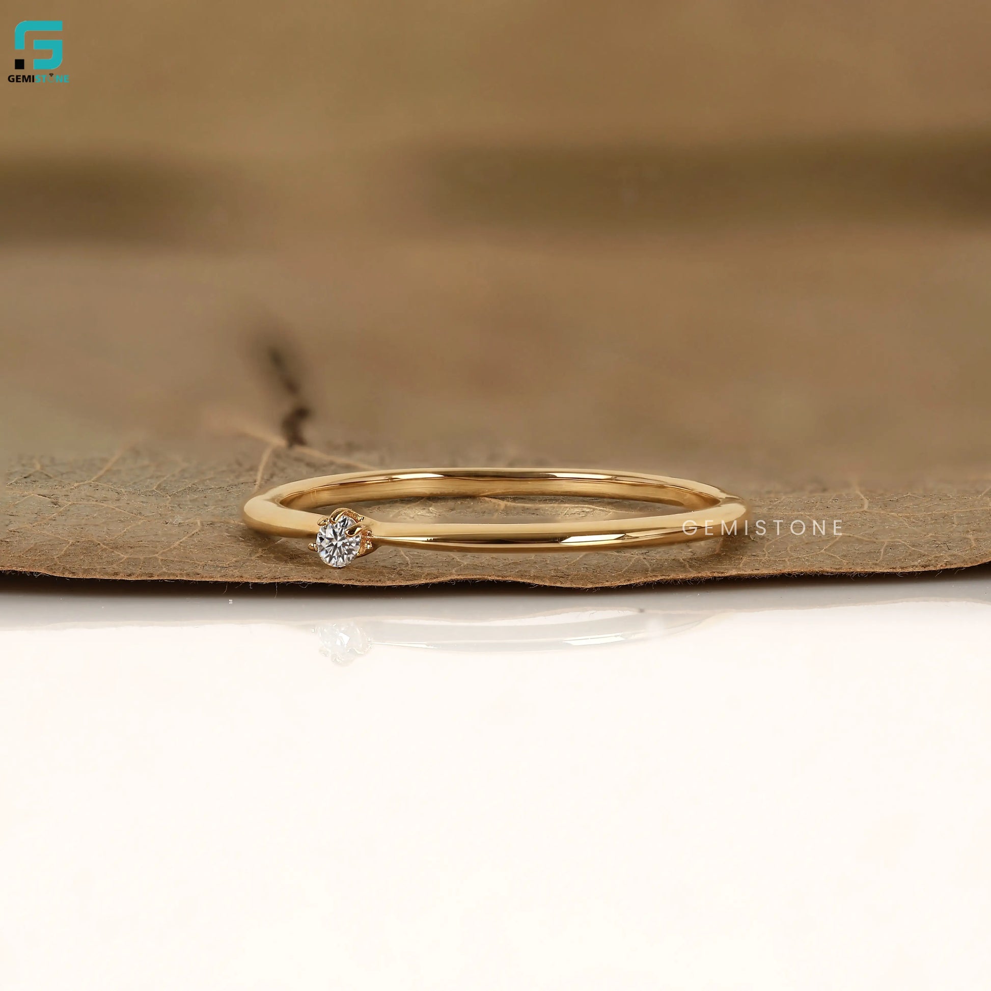 0.30Ct Round Lab Diamond Solitaire Minimalist Wedding Ring For Women