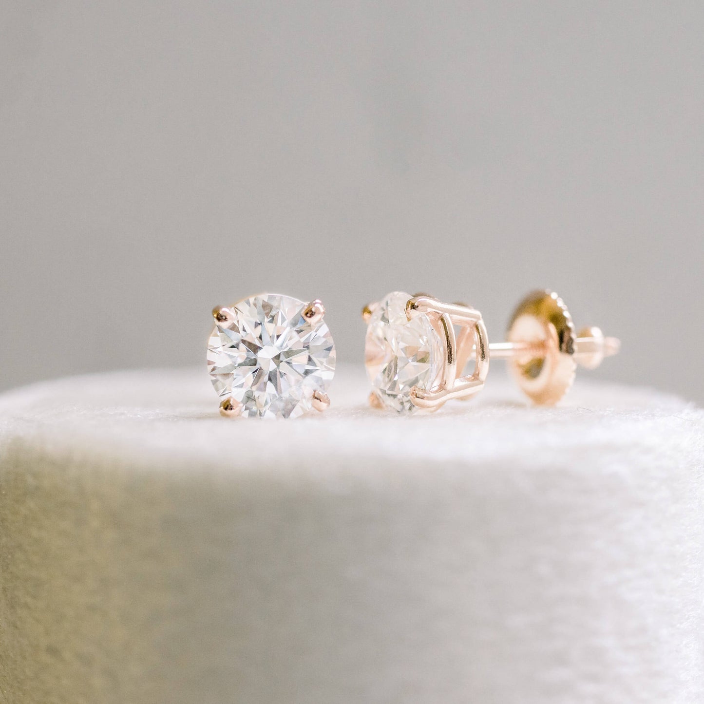 2 Carat Diamond Solitaire Stud Earrings [Unisex Studs]