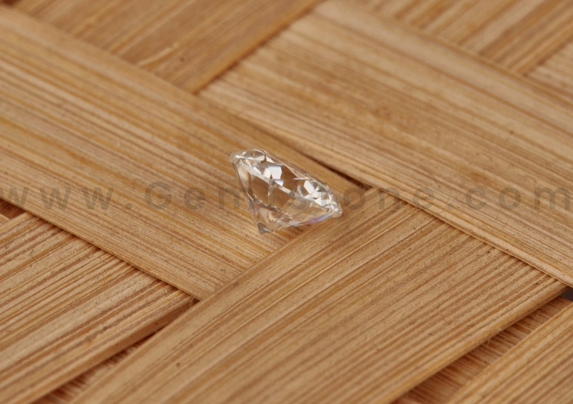 1 Carat VVS1-VVS2 E Color Natural White Round Loose Diamond