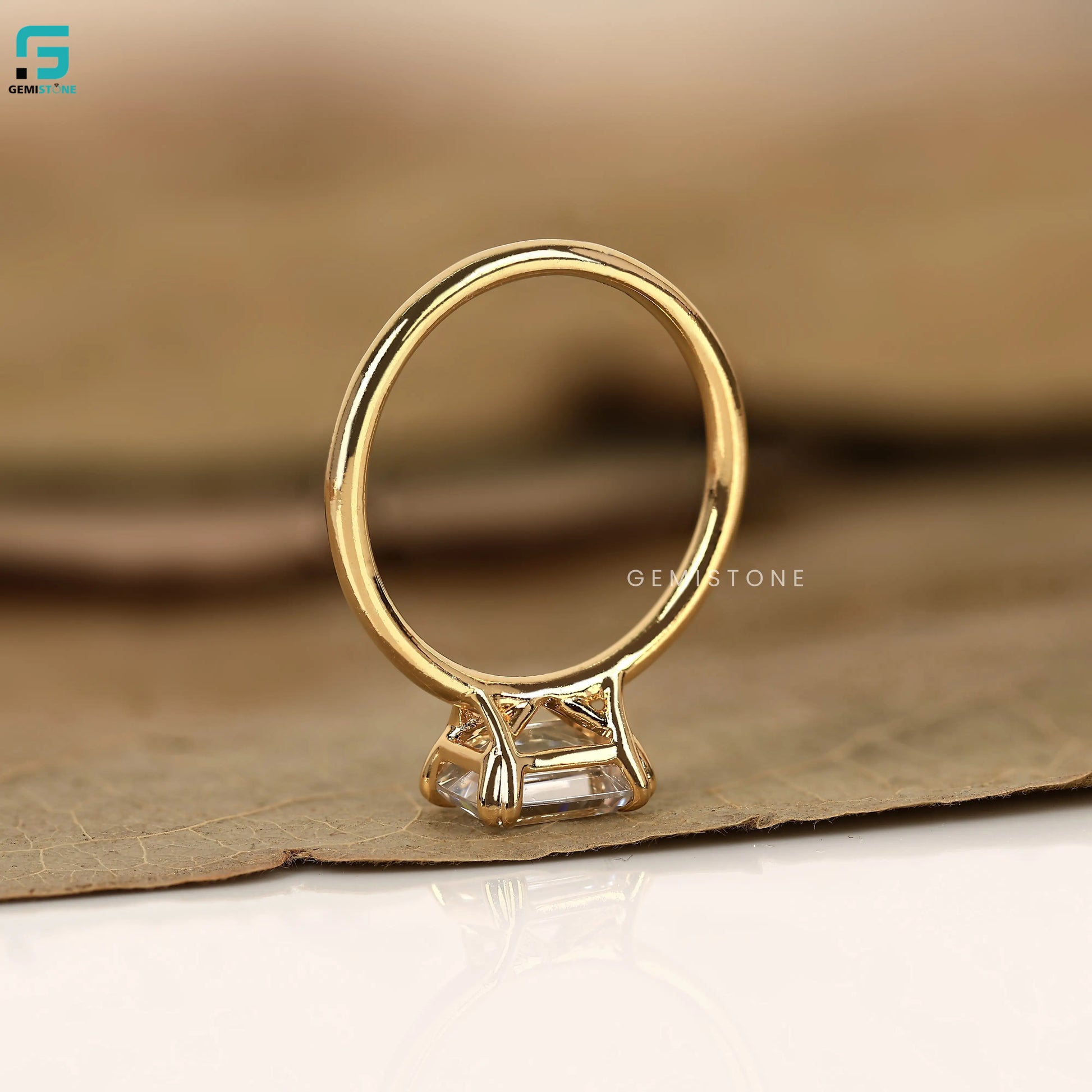 14K Gold Emerald Diamond Wedding Ring