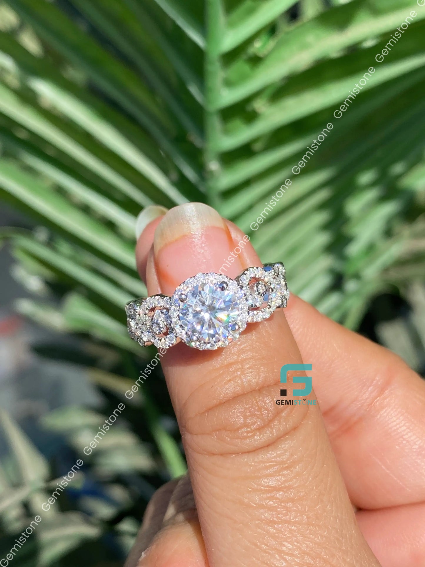 14K Gold Round Moissanite Bridal Set