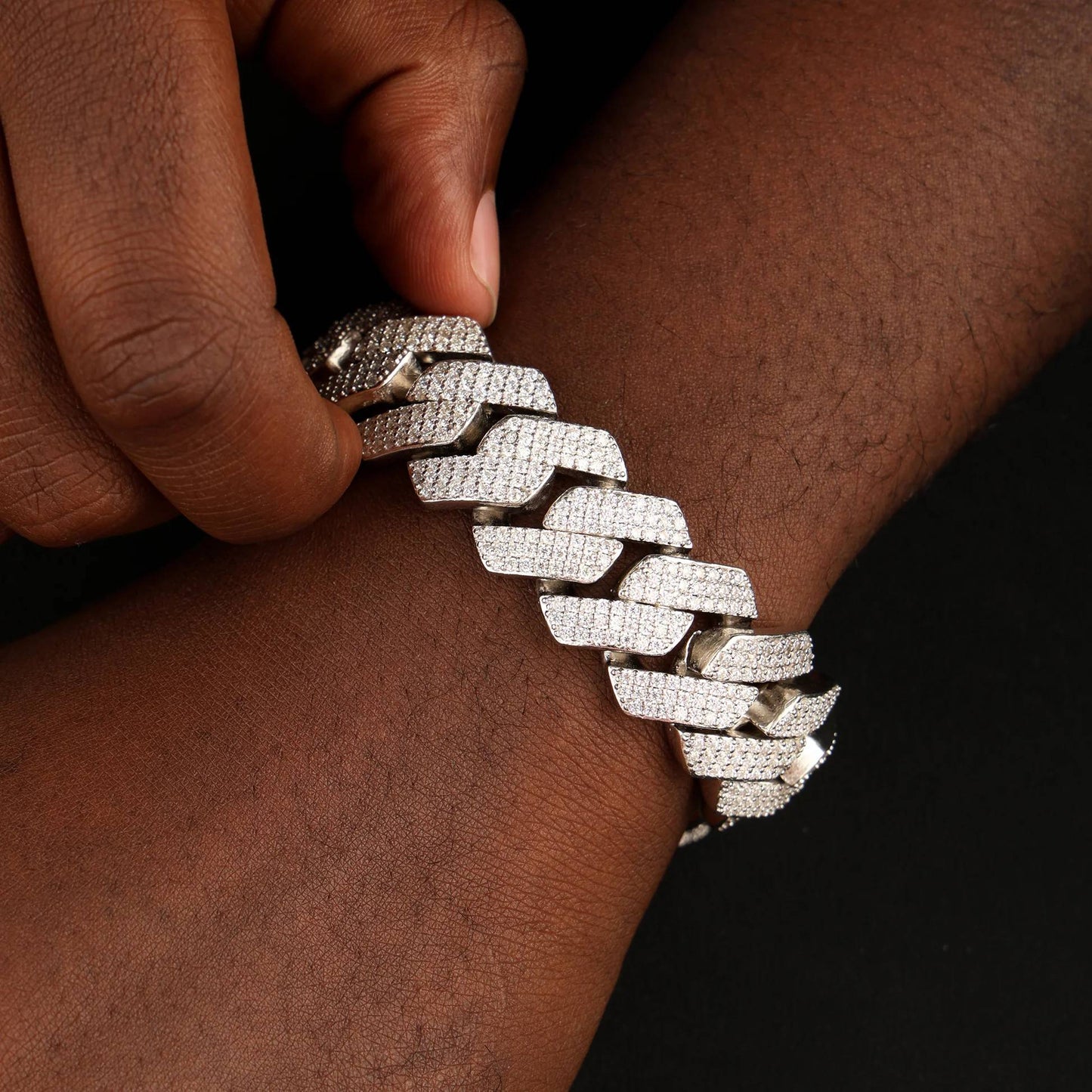 20MM-Cuban-Link-Bracelet