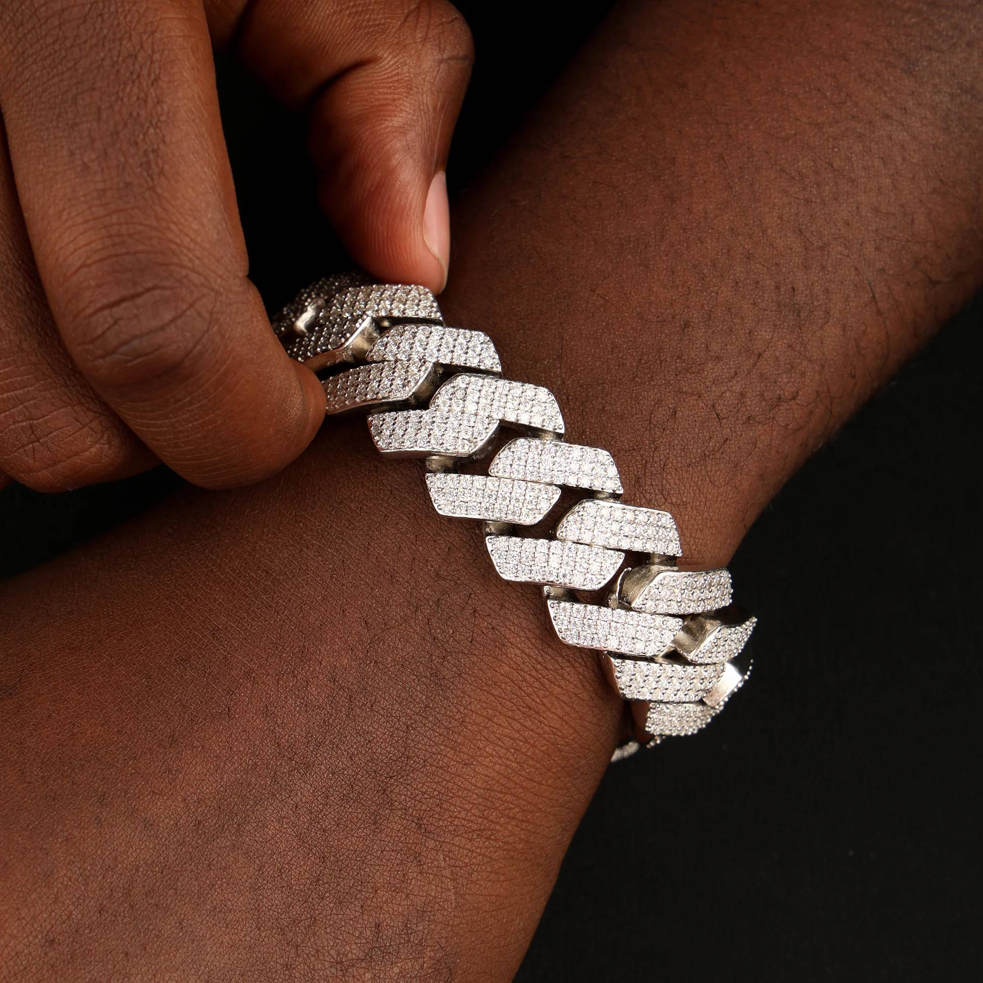 20MM-Cuban-Link-Bracelet