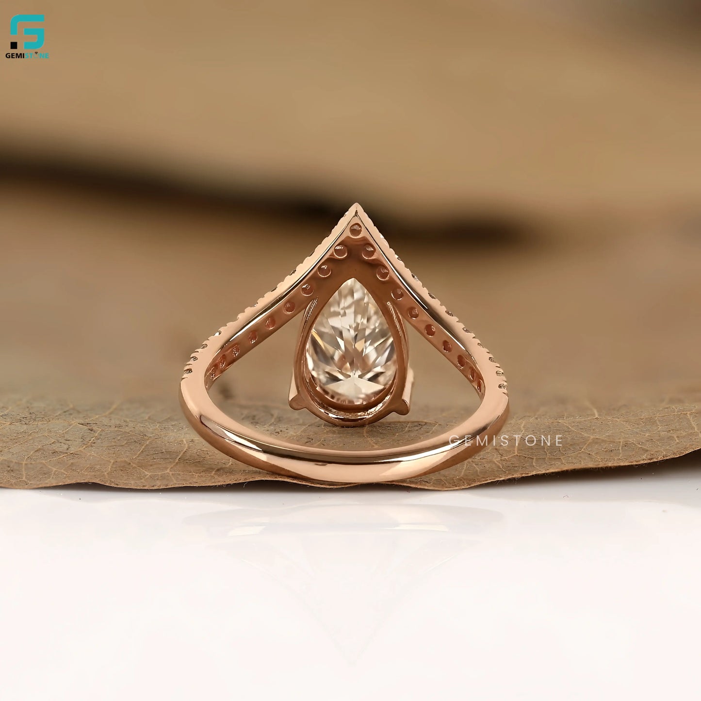 Pear Cut Lab Grown Diamond Curved Band Engagement Ring