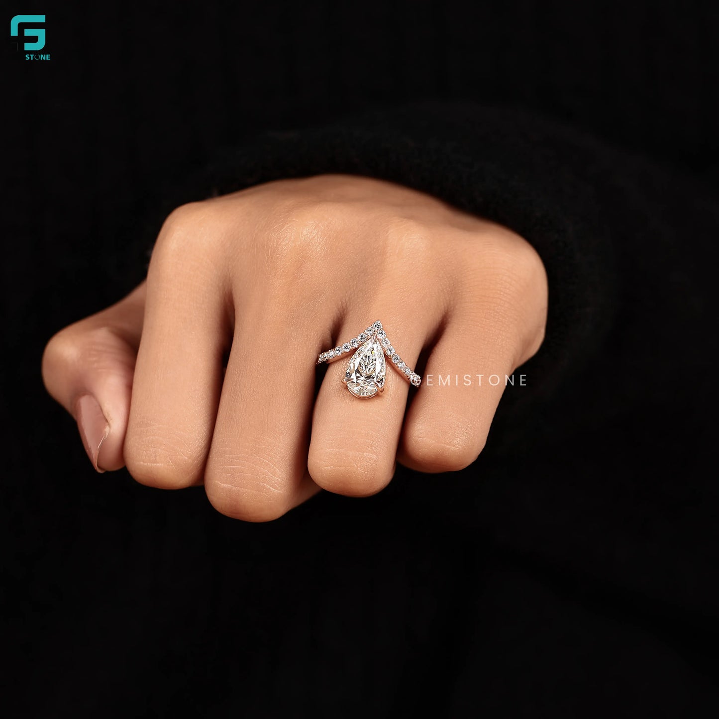 Pear Cut Lab Grown Diamond Curved Band Engagement Ring