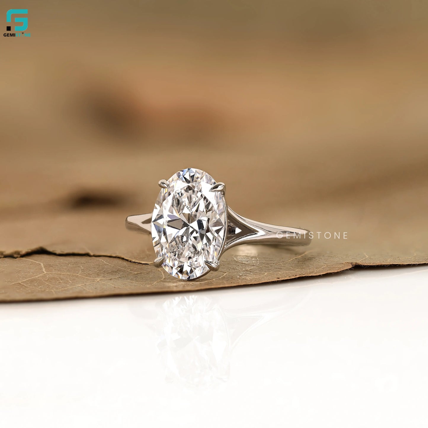 2Ct Oval Split Shank Lab Diamond Wedding Ring For Women