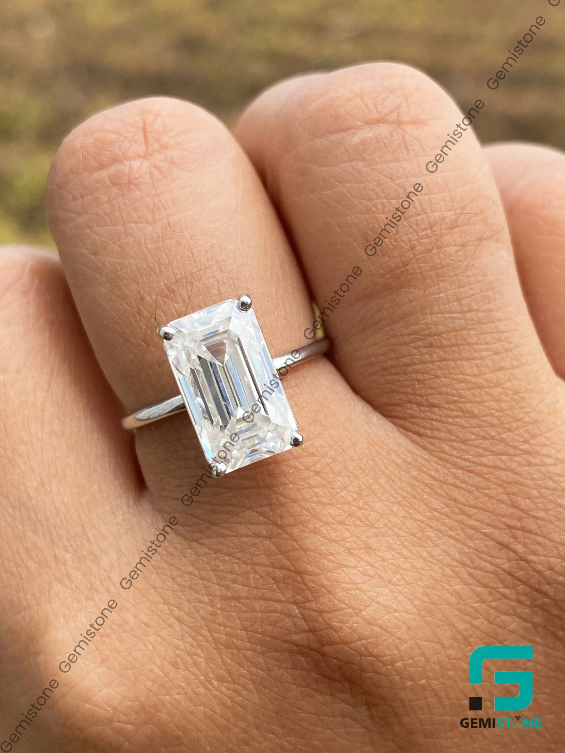 3-CT-Emerald-Cut-Ring