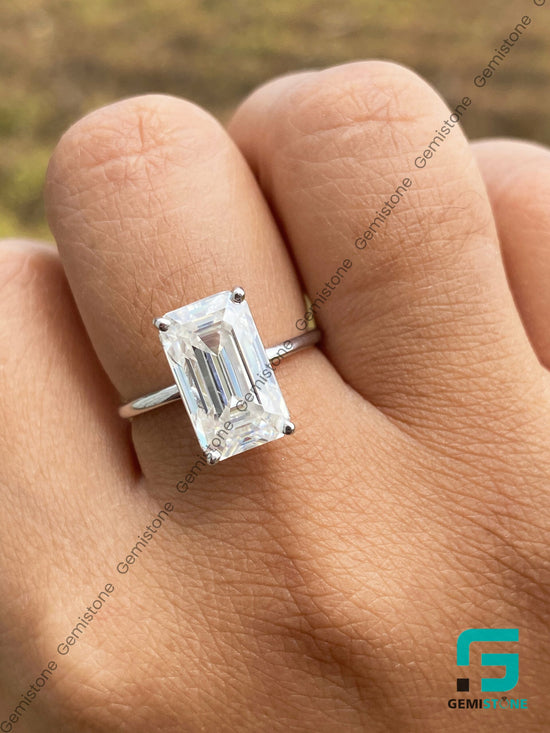 3-CT-Emerald-Cut-Ring