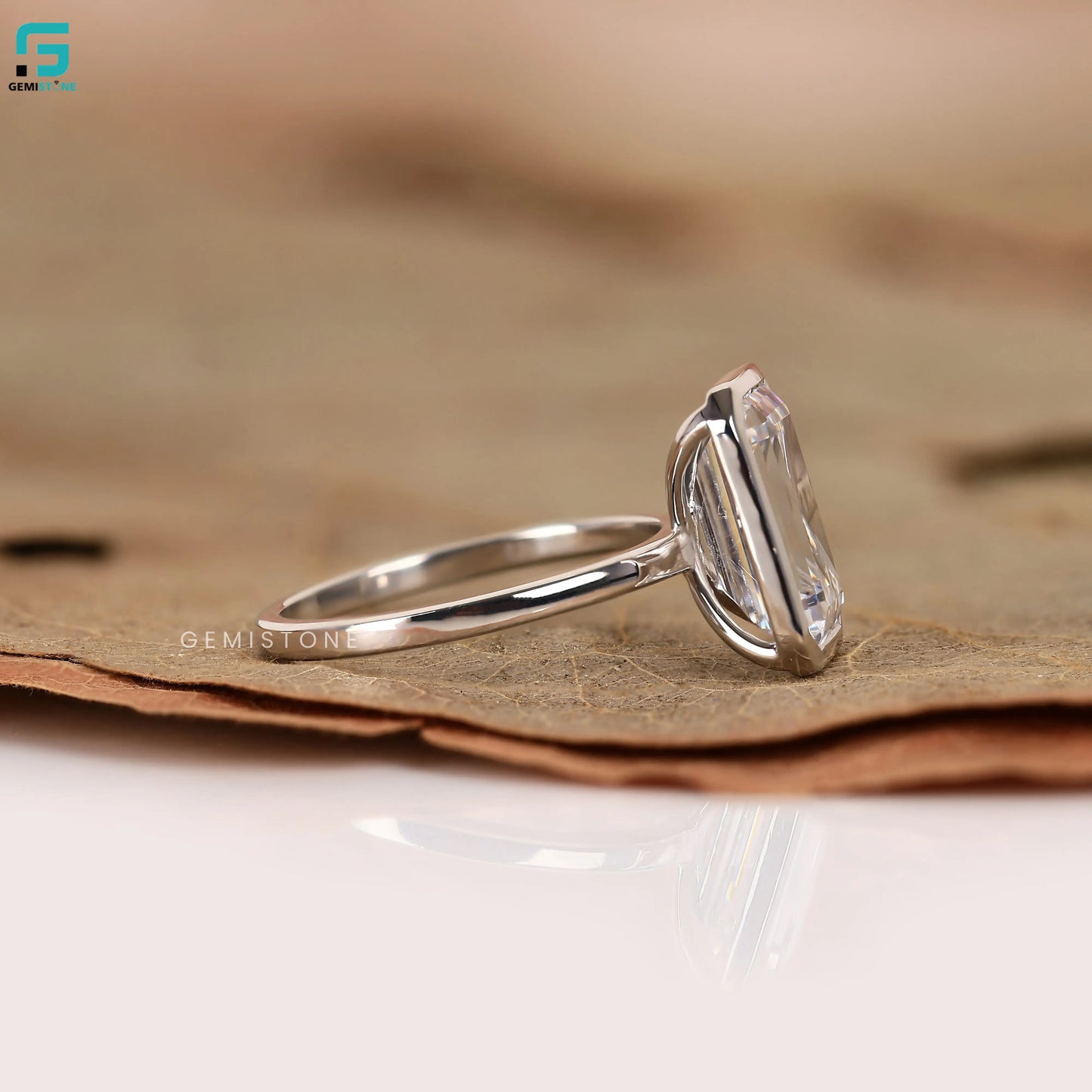 3CT Emerald Cut Simple Solitare Lab Diamond Wedding Ring For Women