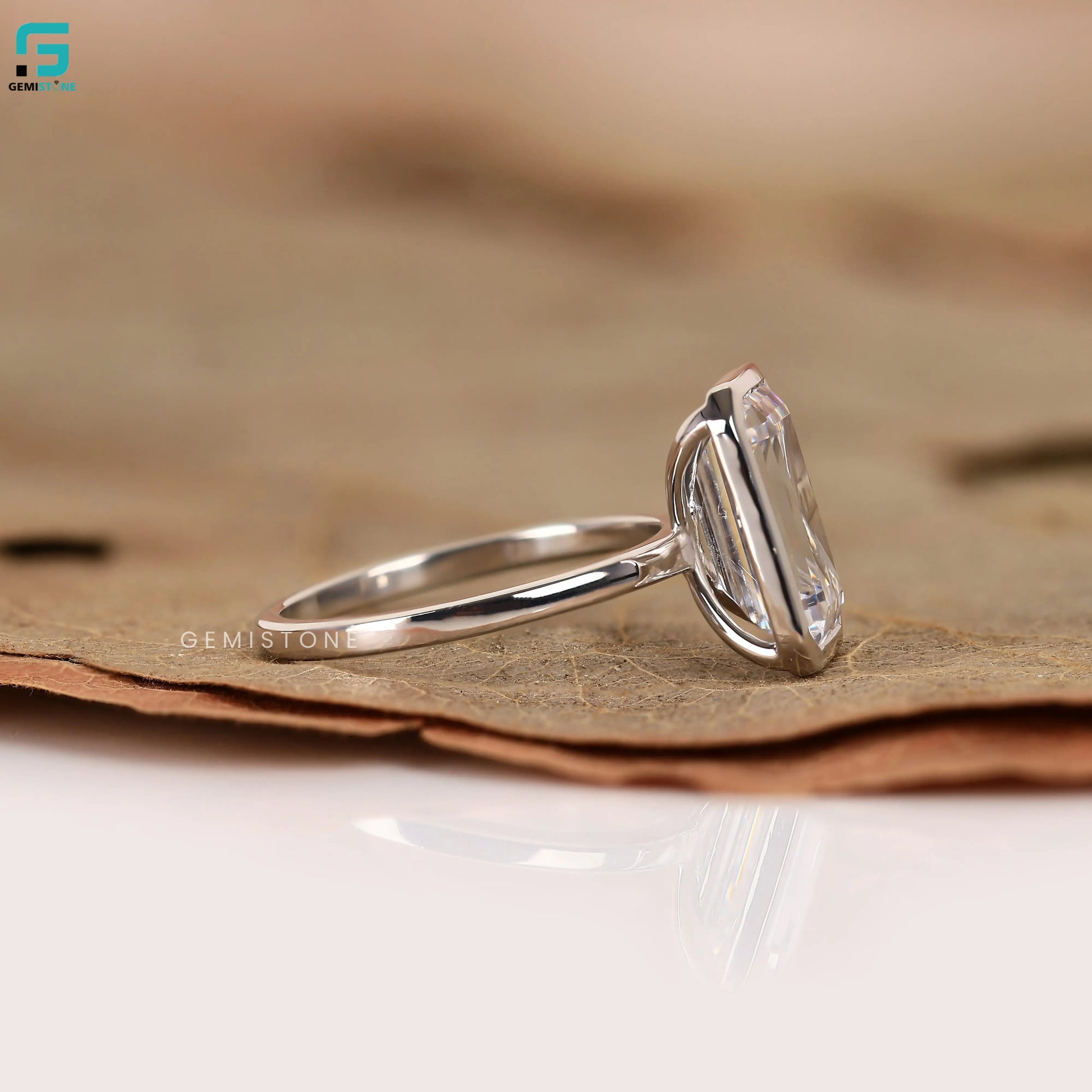3CT Emerald Cut Simple Solitare Lab Diamond Wedding Ring For Women