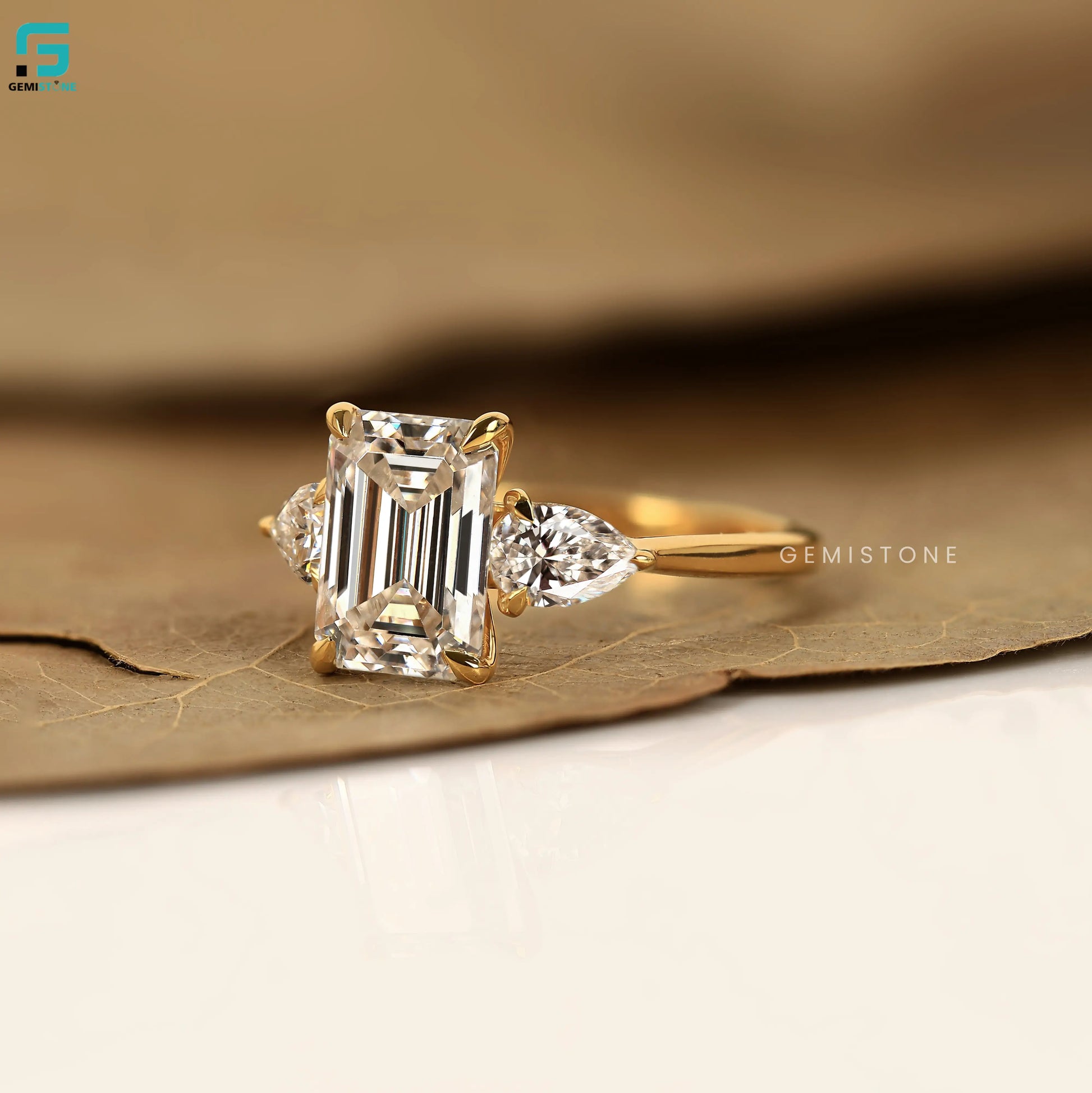 3CT Emerald Lab Diamond Wedding Ring For Women